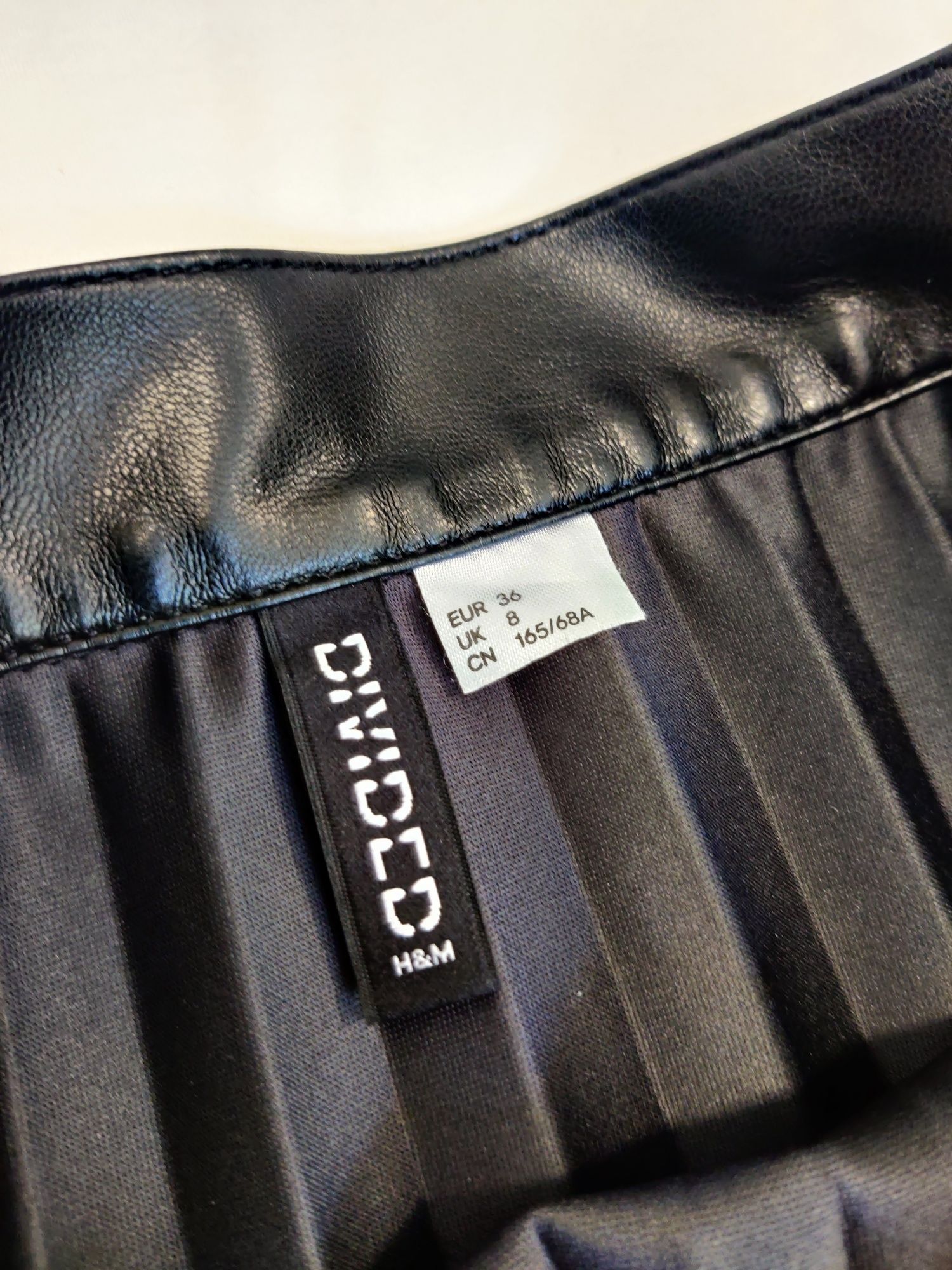 Spódnica midi plisowana eko skóra czarna H&M S/36