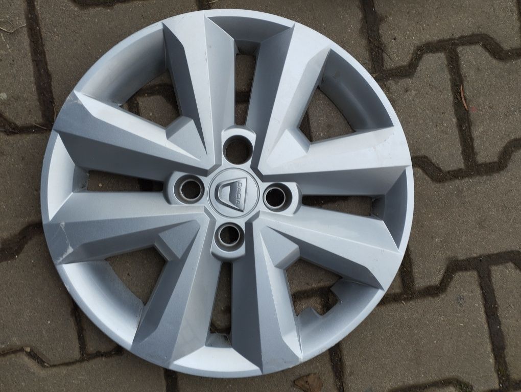 Koła Dacia Sandero 3, R15 185/65, 4x100, ET40, 3 oryginalne kołpaki