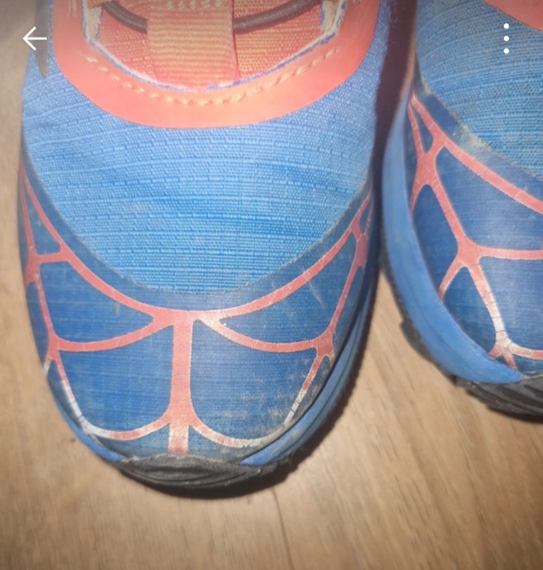 Buty spider man adidas roz 32