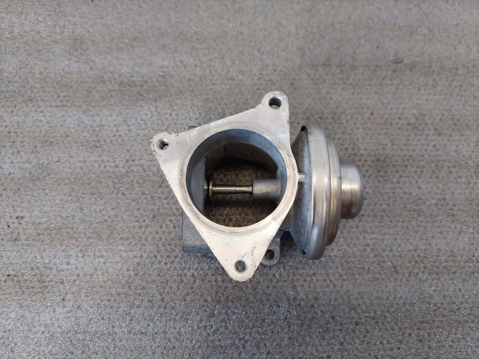Válvula EGR VOLKSWAGEN Golf V (1K1)