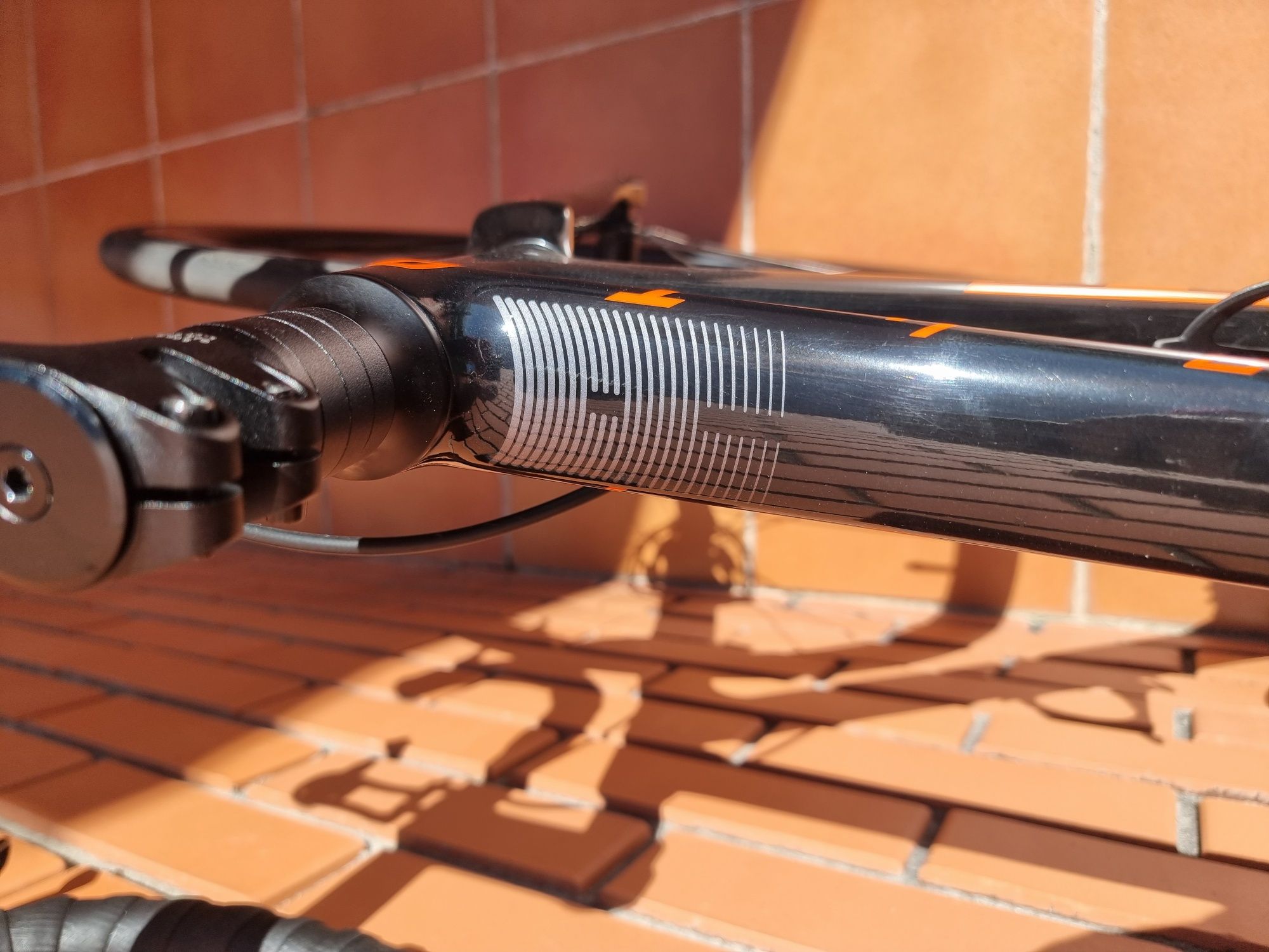 Vendo bicicleta estrada  ktm