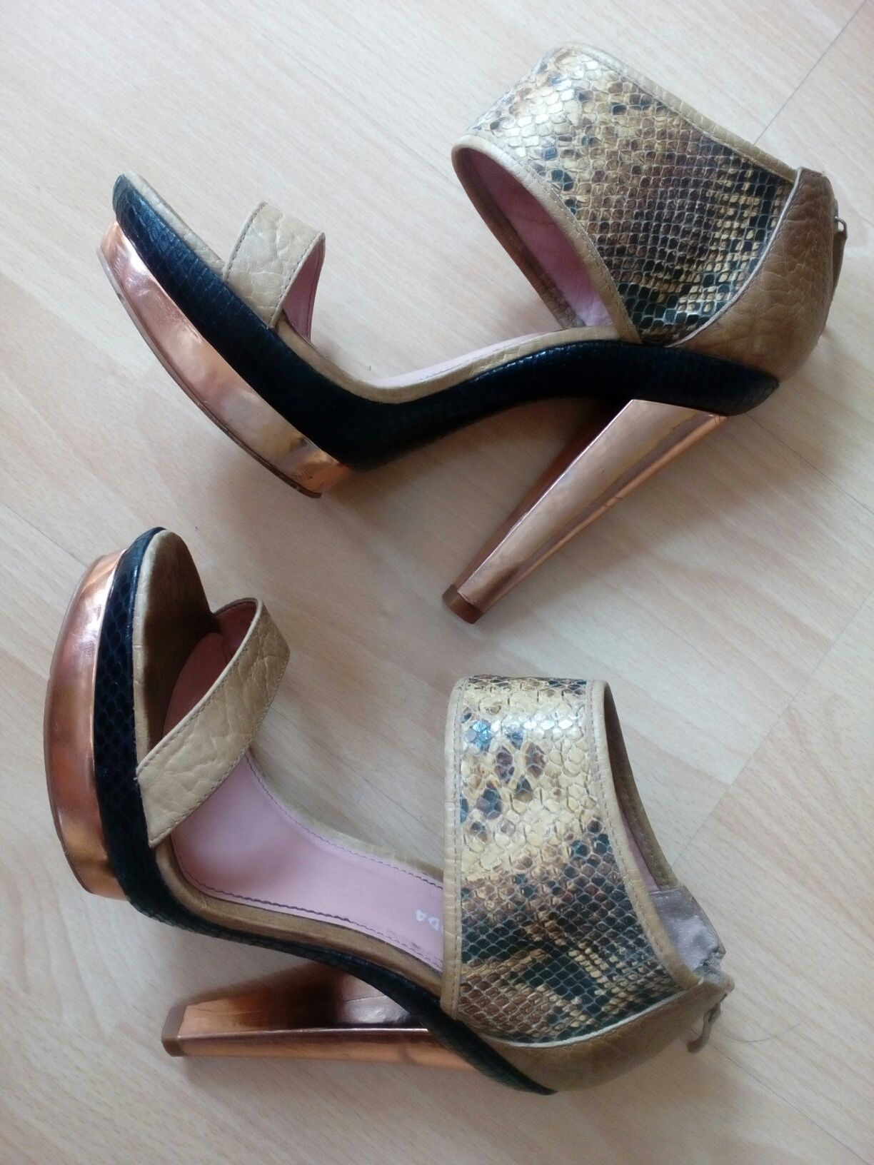 Buty skórzane 38 Brazylia