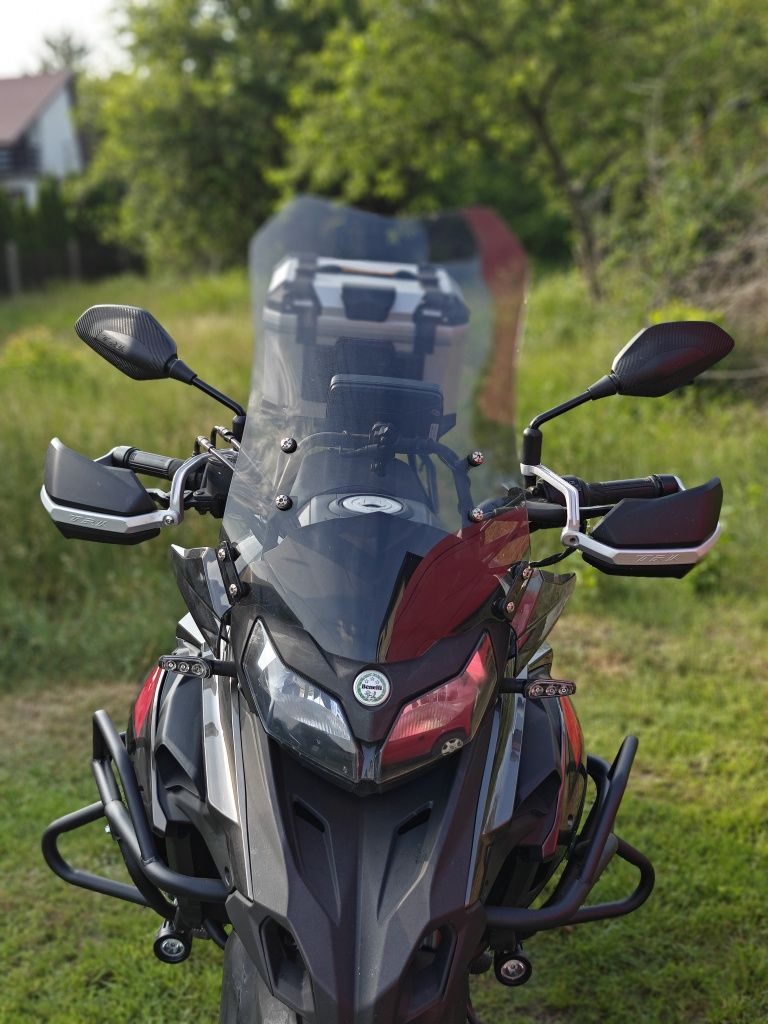 Szyba do Benelli TRK 502X 53cm