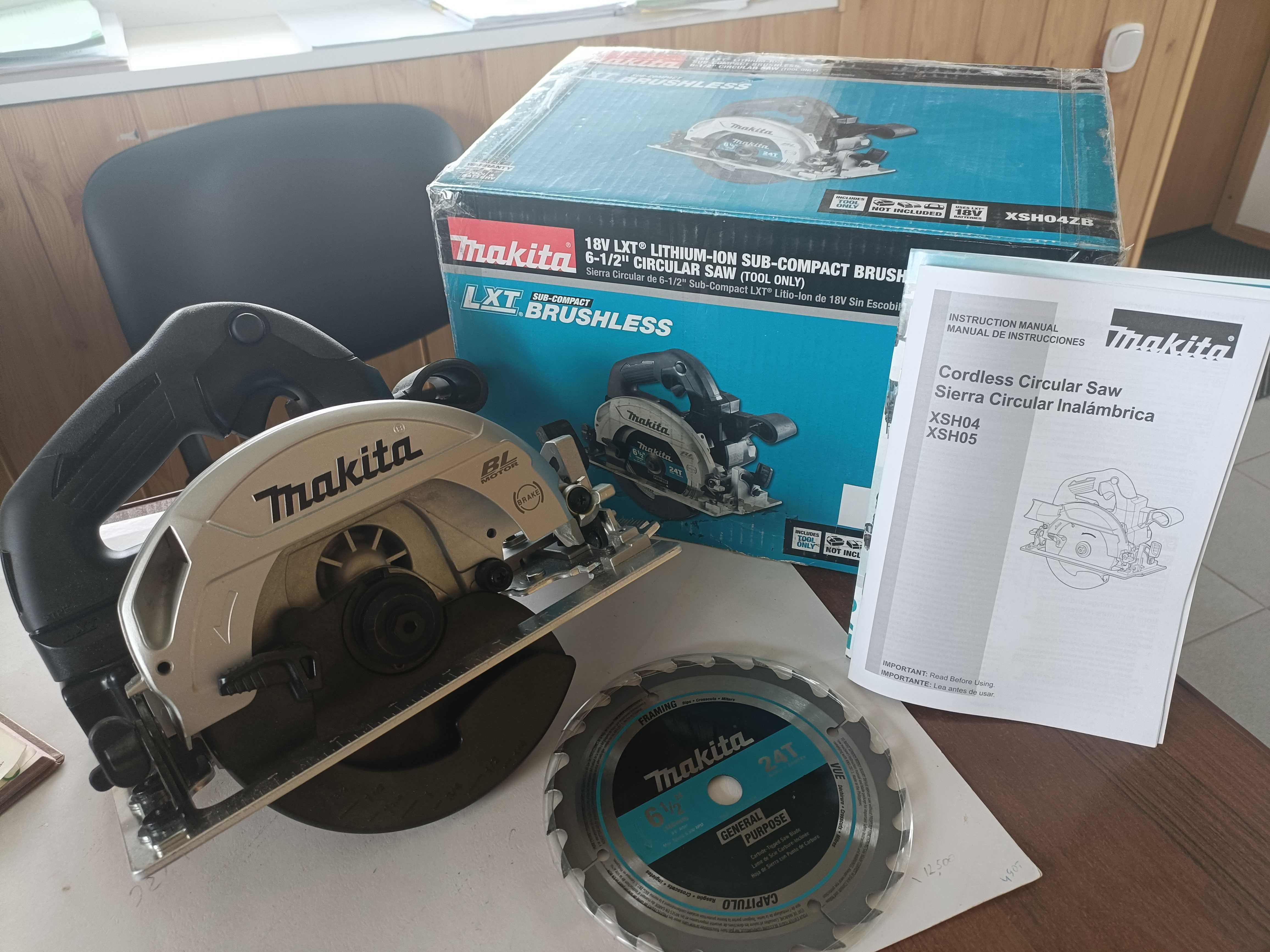 Акумуляторна дискова пила Makita XSS02,XSH04 (в європі dss611,dhs660)