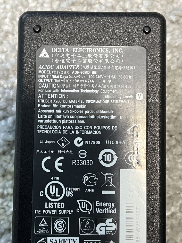 Acer 19V 4.74A 90W (5.5*1.7mm )оригінал Блок живлення питания зарядне