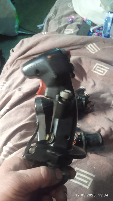 Игровой джойстик рабочий модель с самолёта ф'16