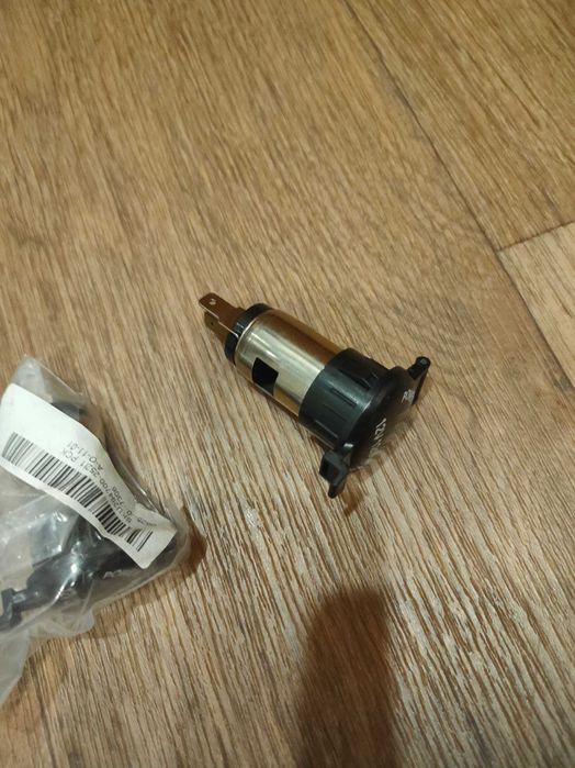 Прикуриватель автомобильный 120w