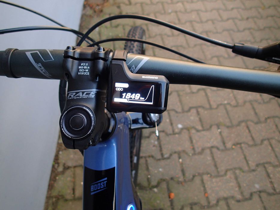 Rower MTB elektryczny e-bike KROSS LEVEL BOOST rozmiar M - powystawowy