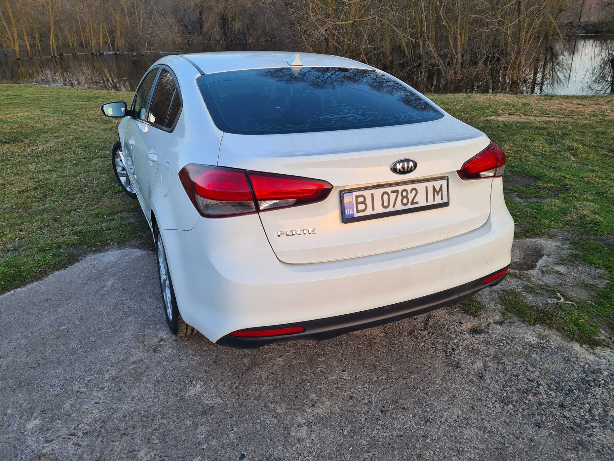 Kia Forte 2016 2,0 автомат