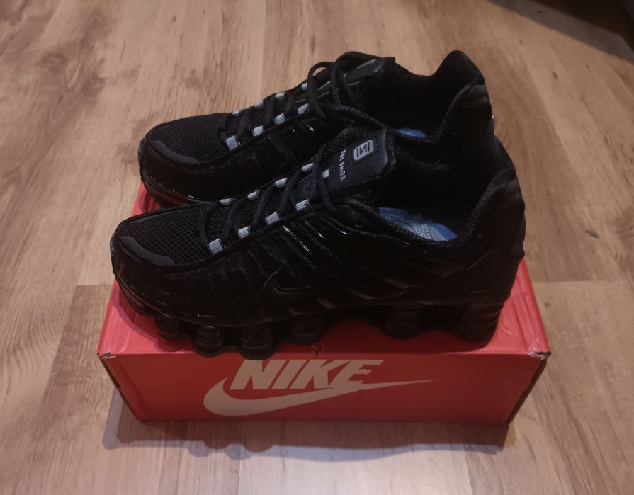 Buty Nike shox - Nowe