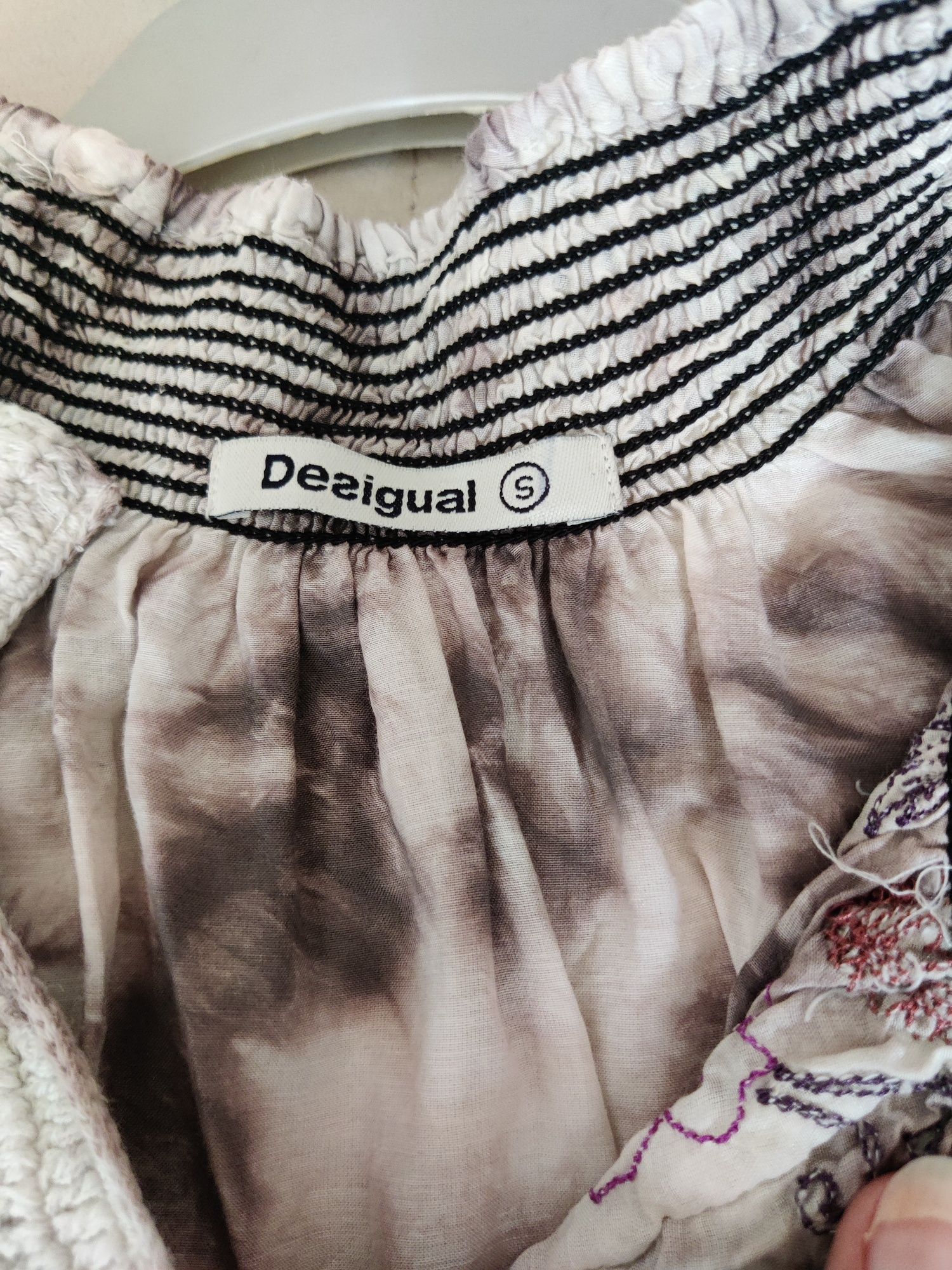 T-shirt, blusa, manga curta, Desigual 36