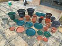 Conjunto de 26 Vasos e Bandejas Plástico / Cerâmica