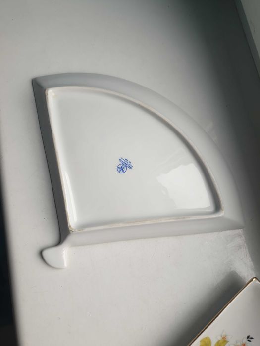 patery 2 sztuki porcelana złocona Wałbrzych cytrynki