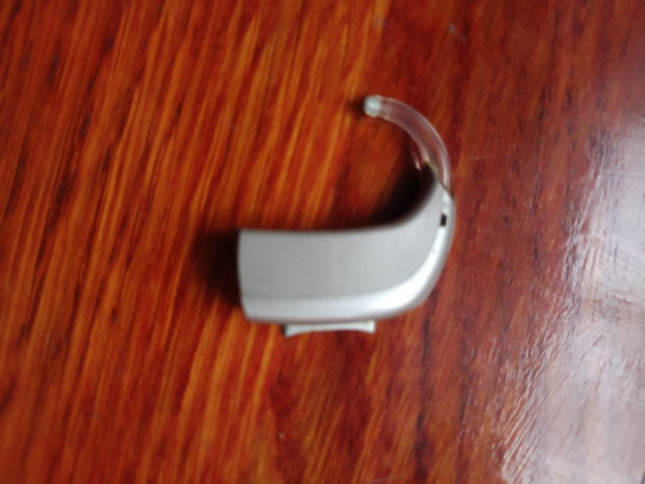 Продам б/у вушні апарати в відмінному стані