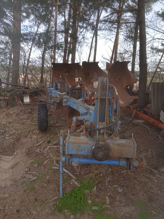 Pług obrotowy lemken opal 140