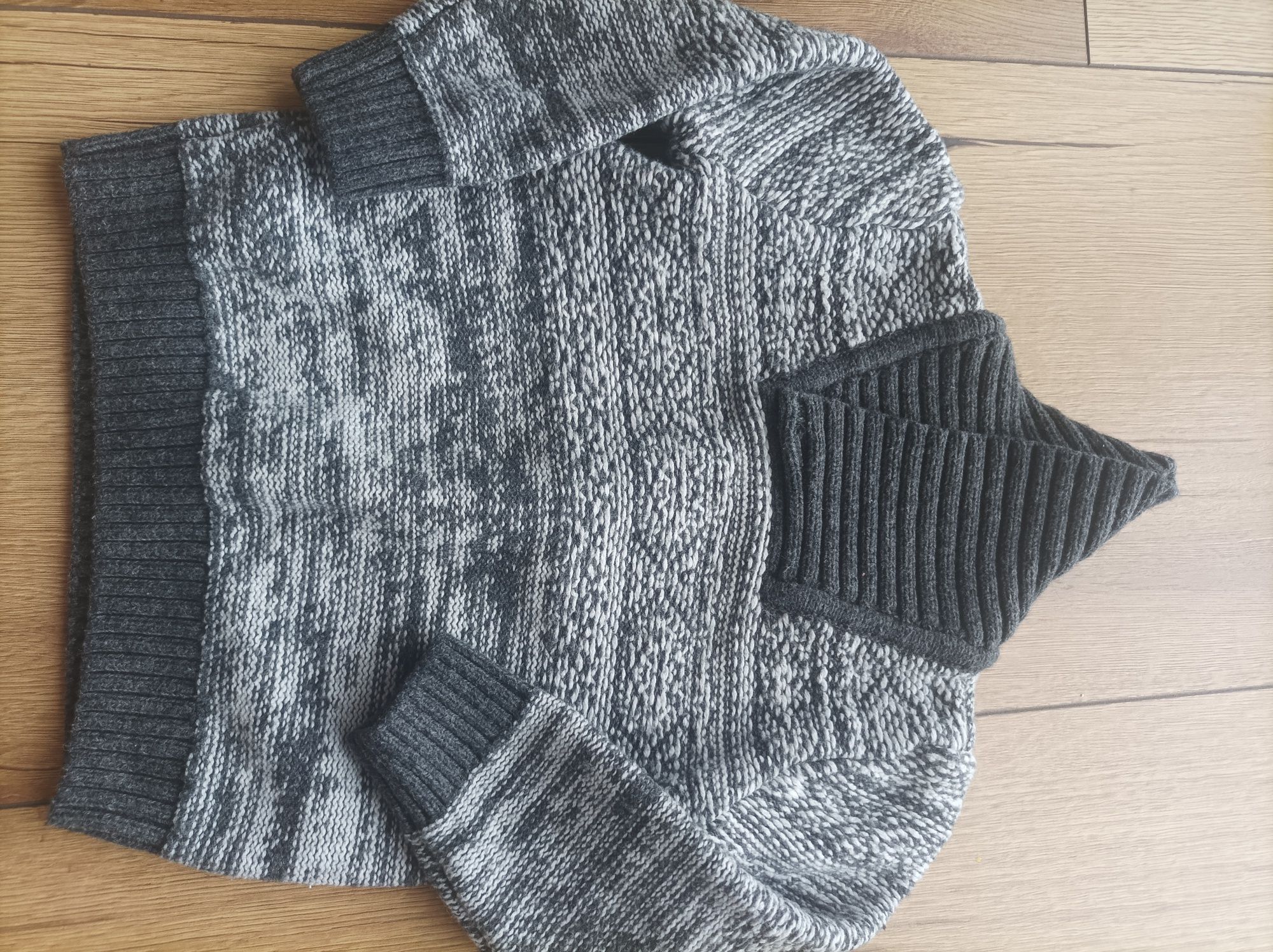 Sweter chłopięcy szary 80/86