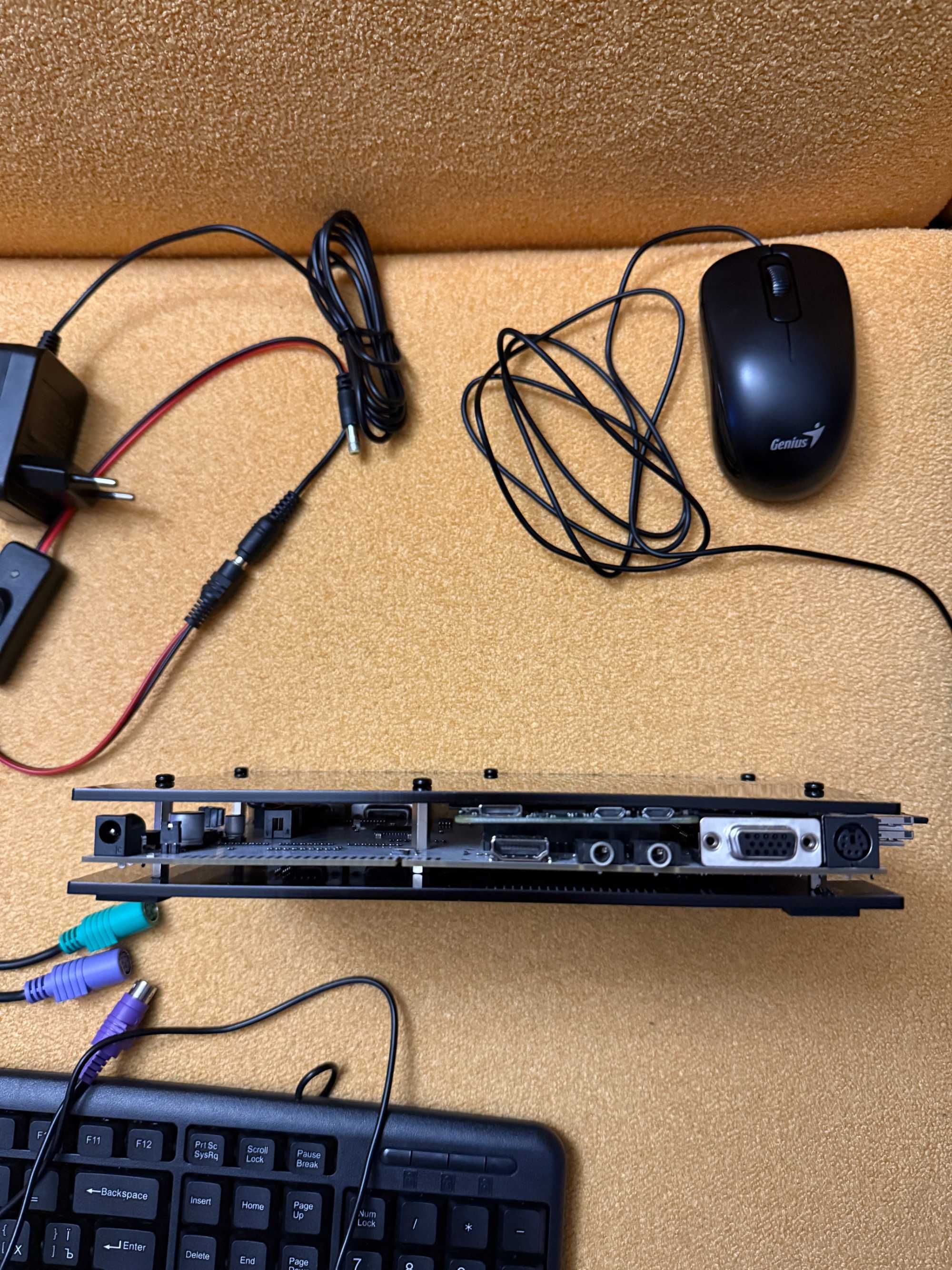 ZX Spectrum Next. Плата N-Go в корпусі 8BitDo keyb mous + консоль R36S