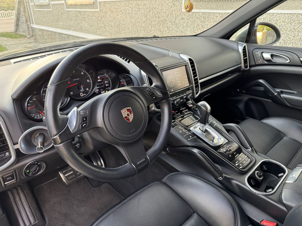Porsche Cayenne 2011р