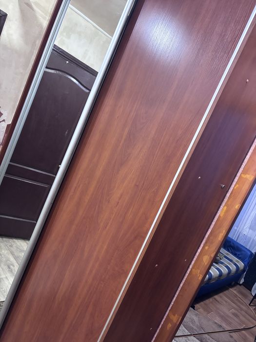 Продам шкаф купе