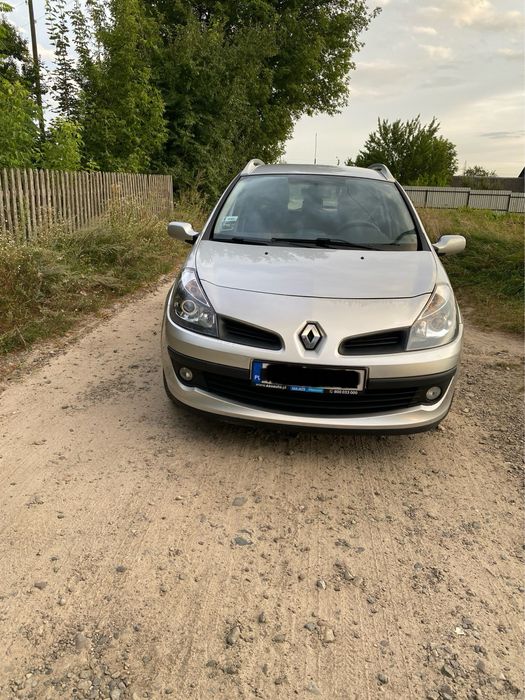 Продам Renault Clio 1.5 dci