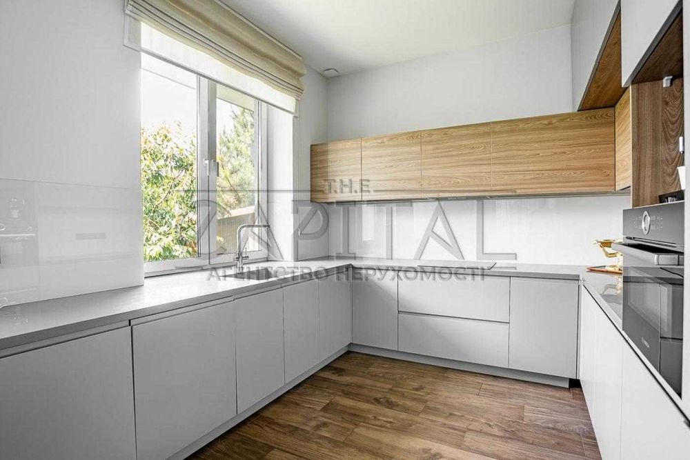 продаж будинку в Закритому КМ "Zoloche Vezuviy", Золоче