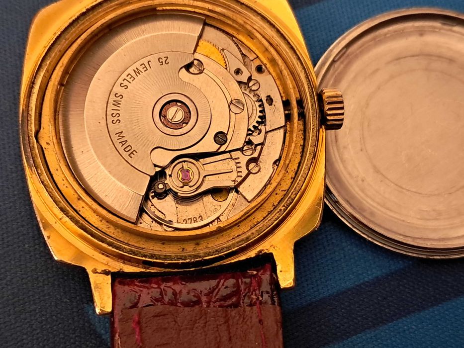 latino automático calibre-eta