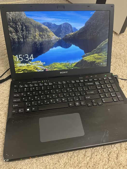 Ноутбук Sony SVS151C1GM
