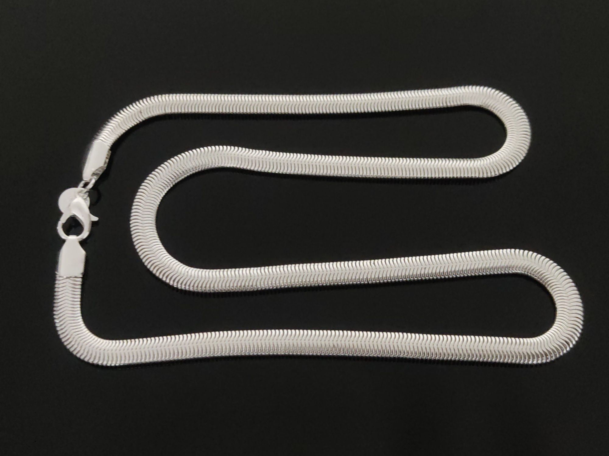 Colar Corrente de Serpente