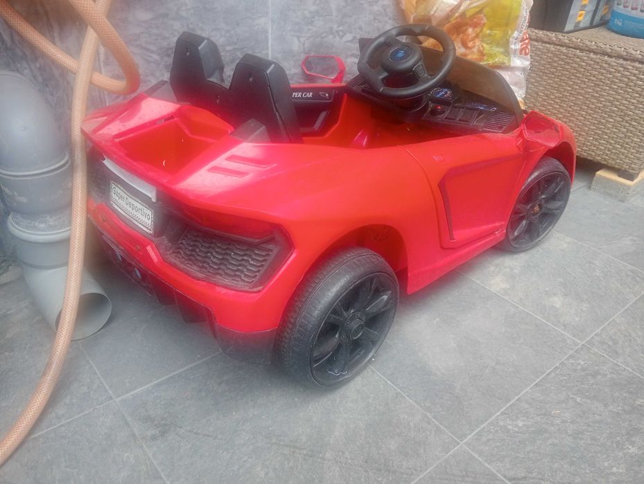 Carro Audi para crianças