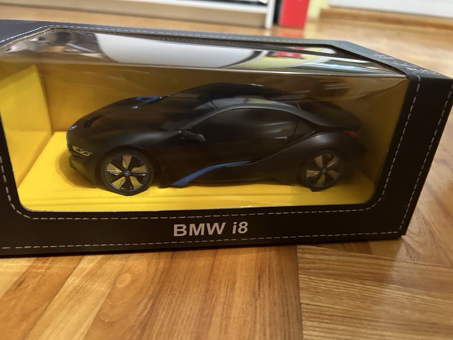 Pojazd Bmw i8 licencjonowany zdalnue sterowany