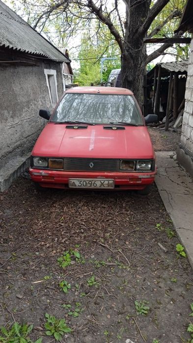 Продажа Рено 11 недорого