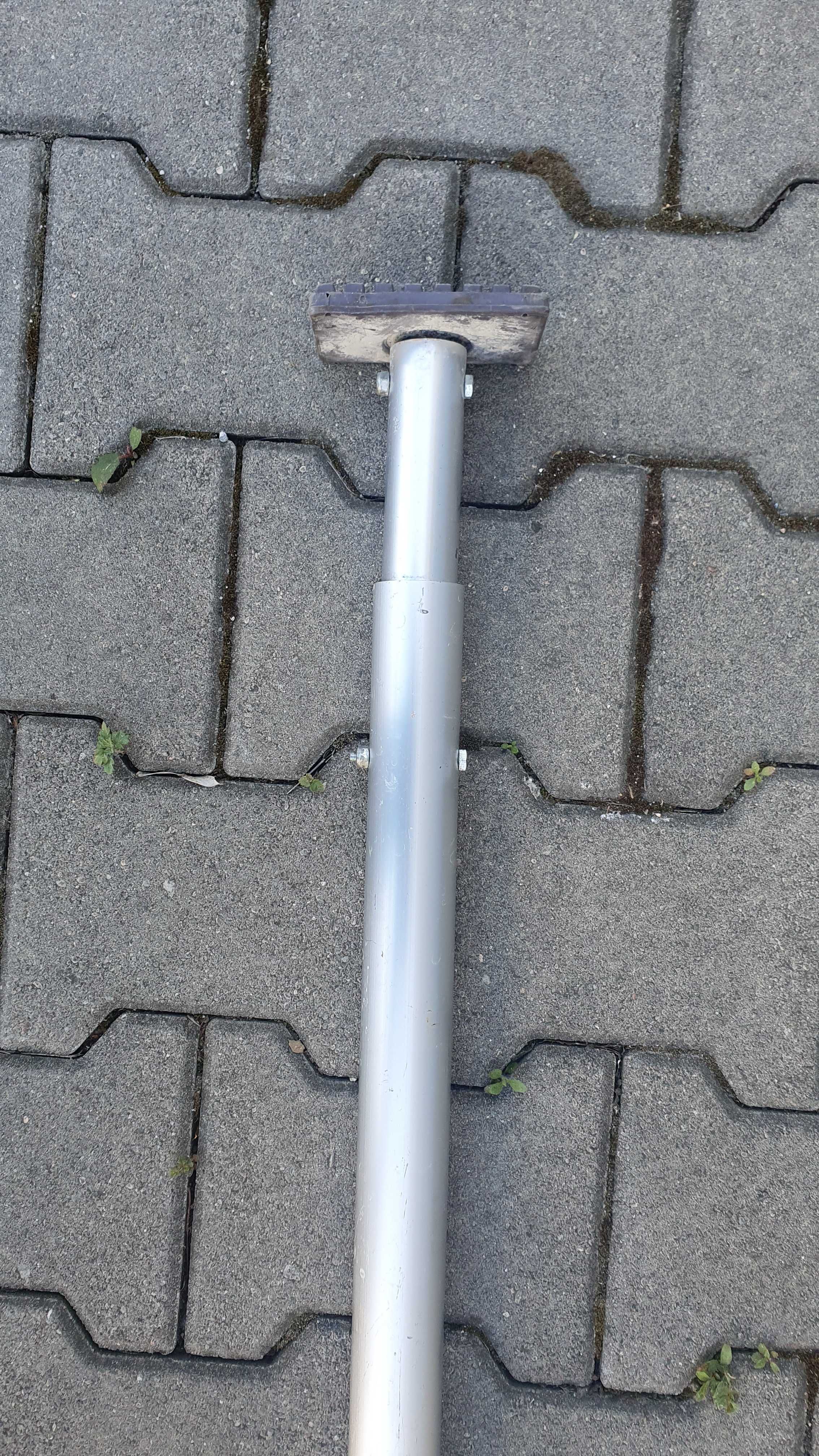 Trzecia ręka , podpora .
