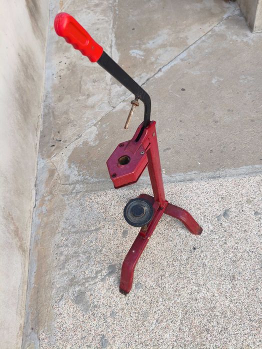 Arrolhador Mini-Industrial Quadrado Vermelho
