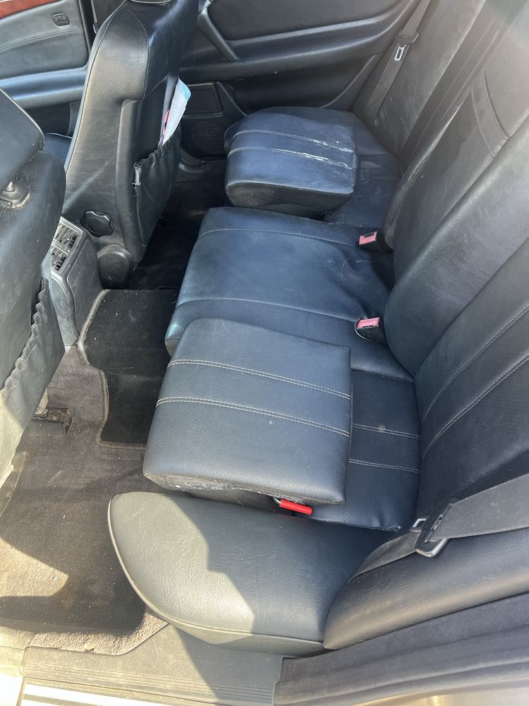 Авто Mercedes 210, 1998 рік, 2.2 дизель, автомат