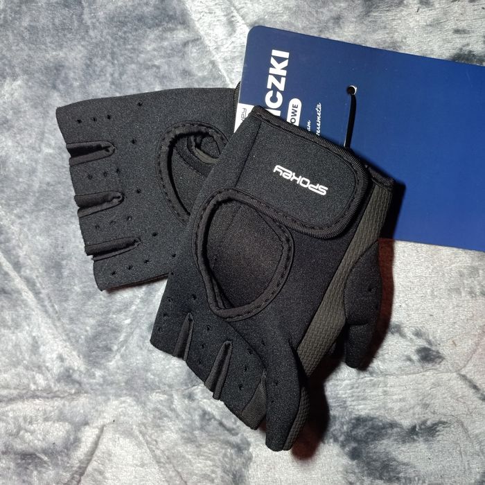 Rękawice sportowe treningowe