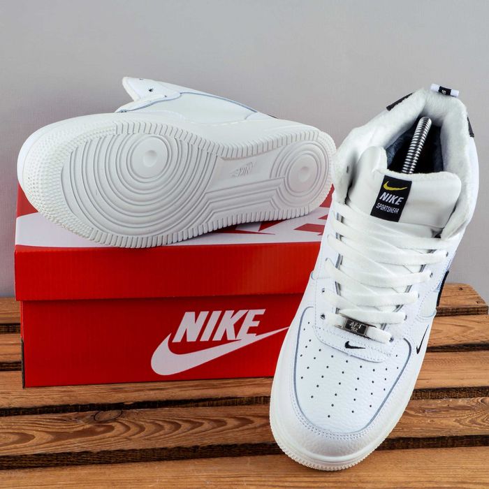 (1660) Чоловічі Зимові Кросівки Nike Air Force з хутром (41-46)