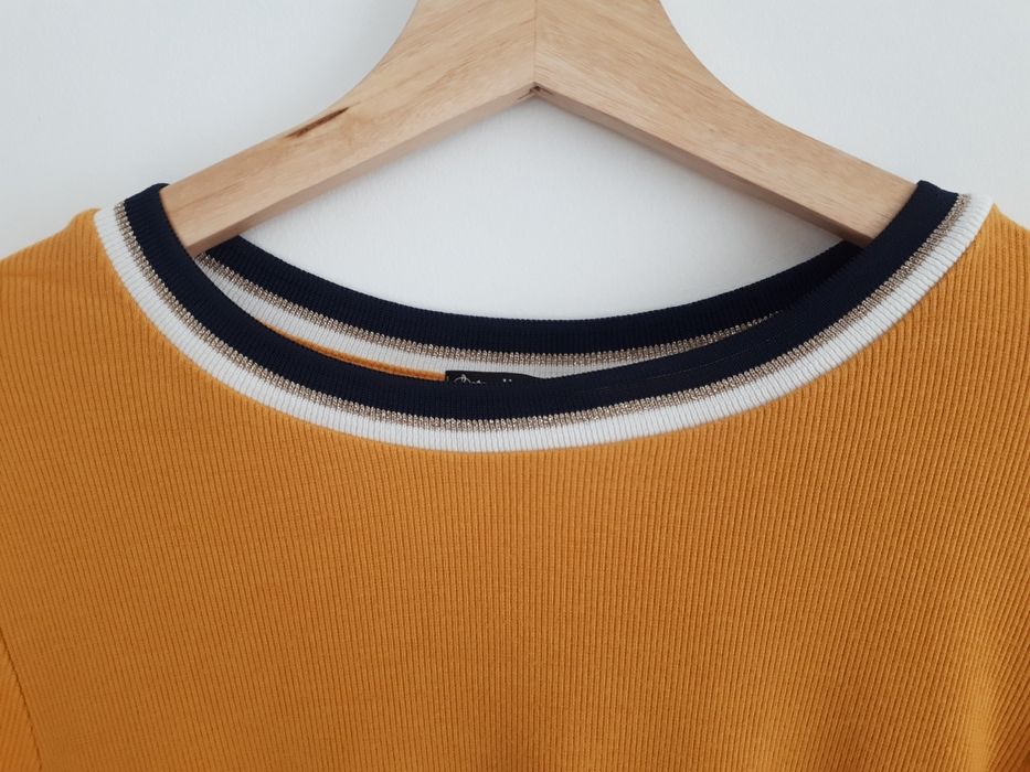 Camisola /Sweat amarelo Stradivarius Nova
