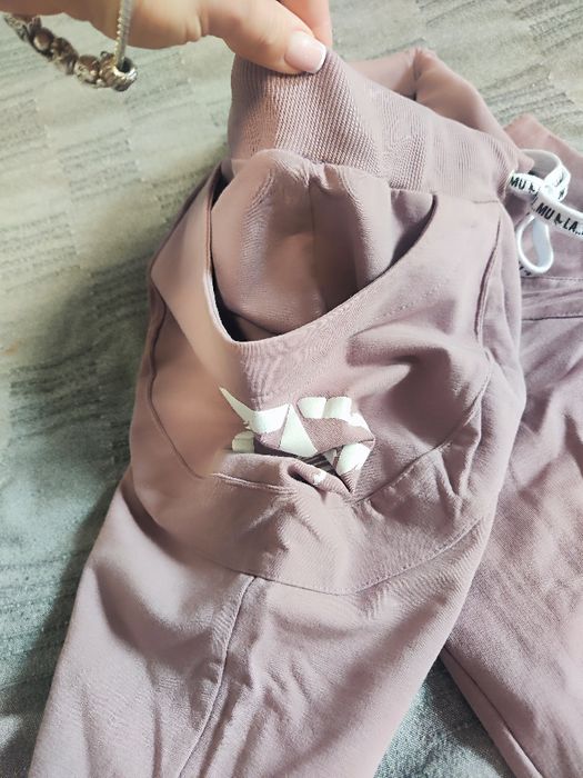 Komplet dresowy damski