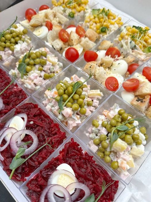 Вкусная Еда на заказ. Фуршети. Торти. Смачна їжа на замовлення