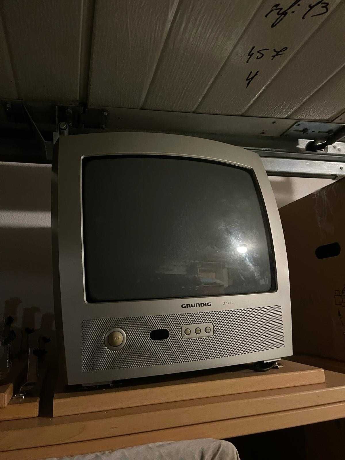 TV Grundig 37 cms