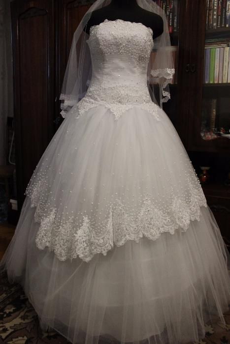Свадебное красивое платье