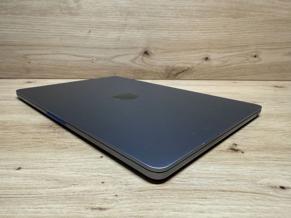 Макбук Apple MacBook Air 13,6” 2022 року M2 16gb 256gb SSD Space Grey