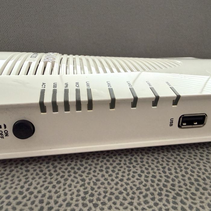 Router DrayTek Vigor 2120