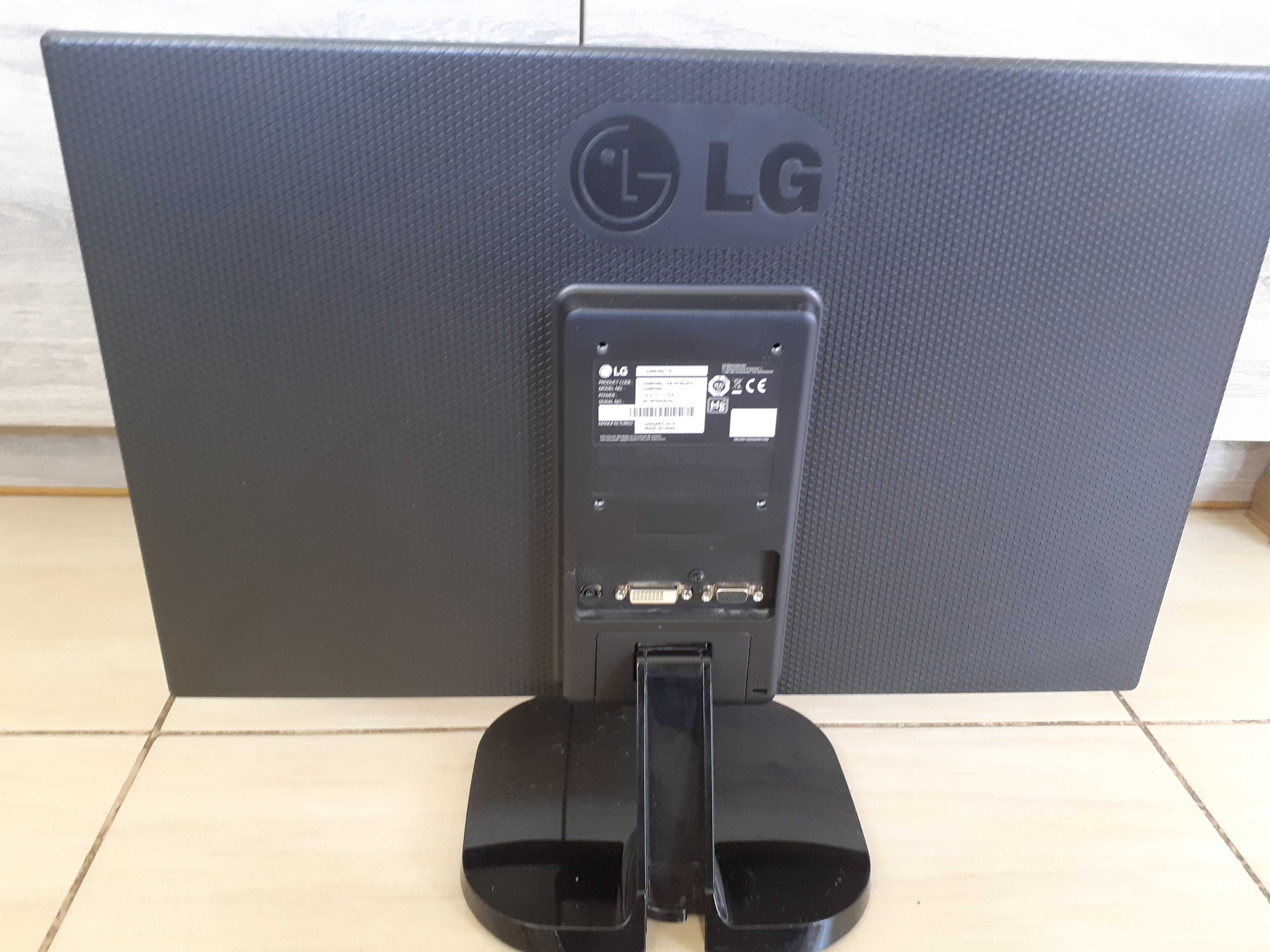 Monitor LG 22MP 48 D