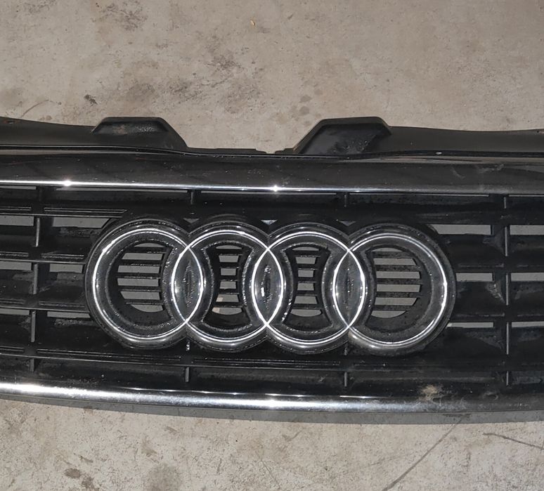 Audi A8 D3 grill atrapa zderzaka 4E0.807.653A i inne