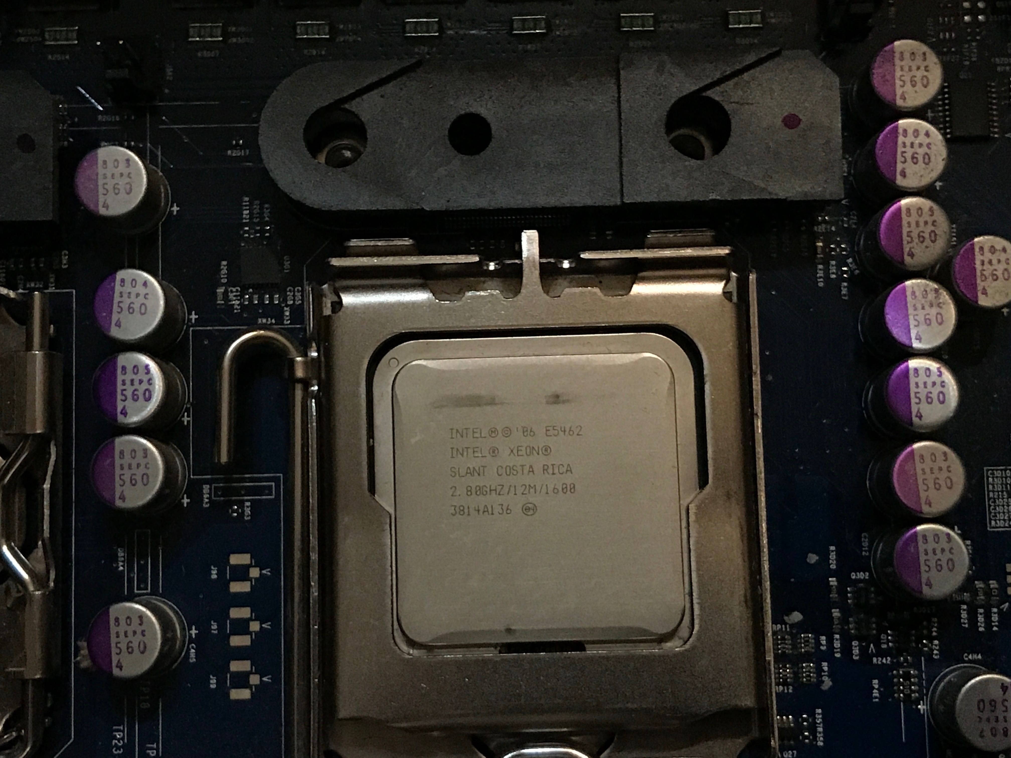 Процессоры Intel Xeon E5462 2,8 ГГц 4 ядра Socket LGA 771