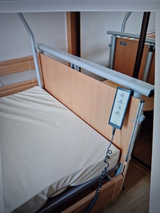 Elektryczne Łózko rechabilitacyjne