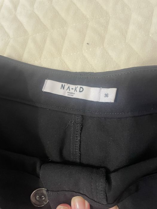 Продам одяг в фдеальному стані