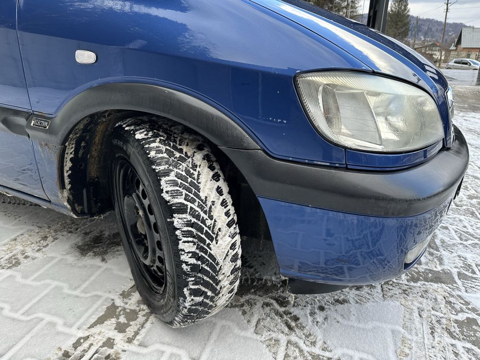 Opel Zafira 2.2 дизель 2002рік