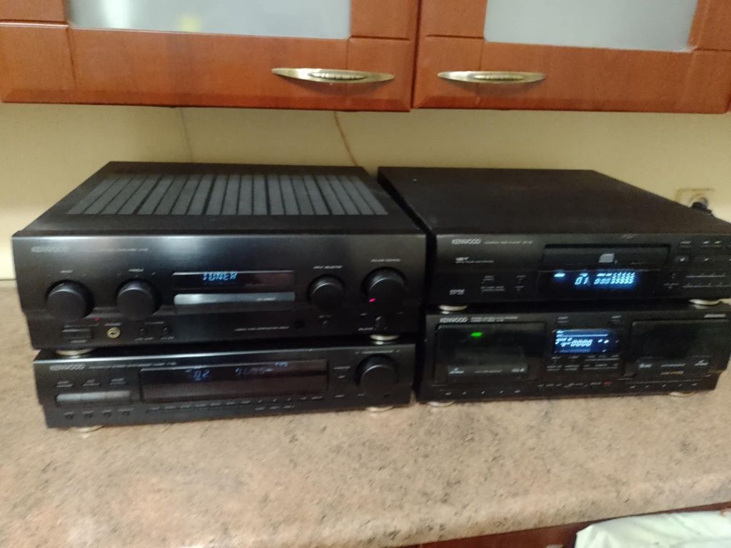 Wieża kenwood a-76